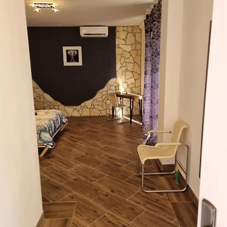 בית נופש Villa- Vera Mit Pool In Ruhigem Waldstueck